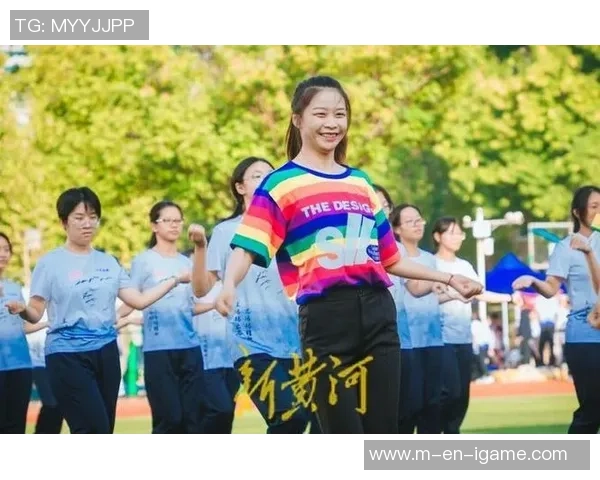 山师附中足球队奋勇拼搏展现青春风采助力校园文化建设与体育发展